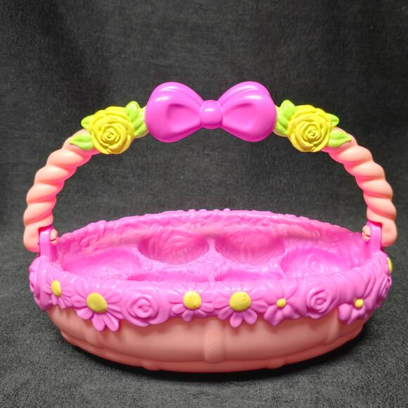 Hatchimals ColleGGtibles Pink & Purple Easter Baskets with 12 Figurines - Picture 4 of 16